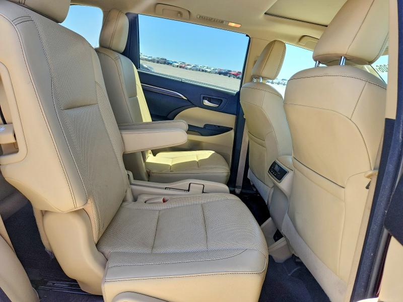 Продажа на аукционе авто 2016 Toyota Highlander, vin: 5TDDKRFH1GS304913, номер лота: 52590306