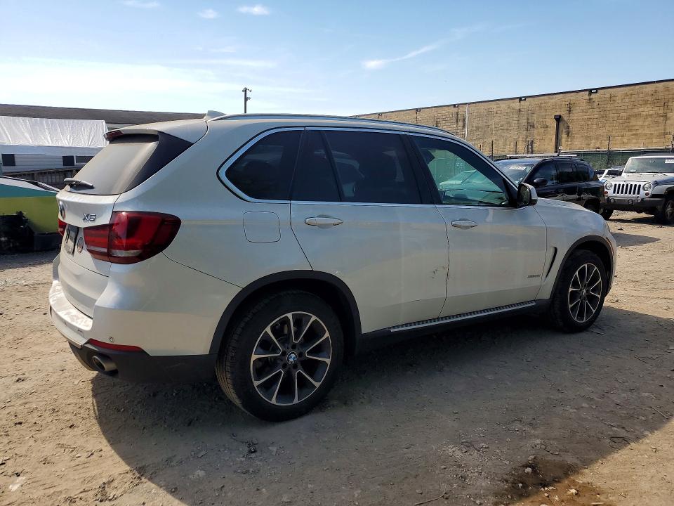 Aukcja sprzedaży 2017 Bmw X5, vin: 5UXKR0C5XH0U49802, numer aukcji: 53968216