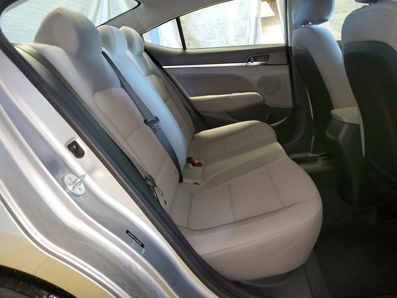 53556306 :رقم المزاد ، 5NPD84LF5LH602692 vin ، 2020 Hyundai Elantra مزاد بيع