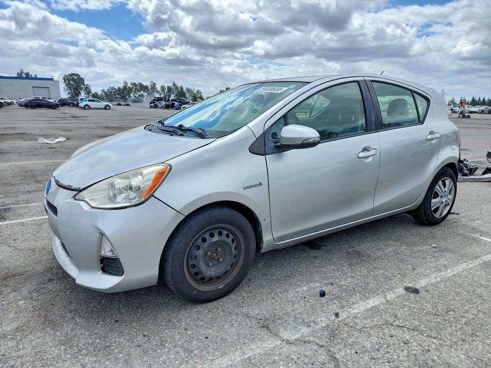 55039936 :رقم المزاد ، JTDKDTB32C1506871 vin ، 2012 Toyota Prius C مزاد بيع