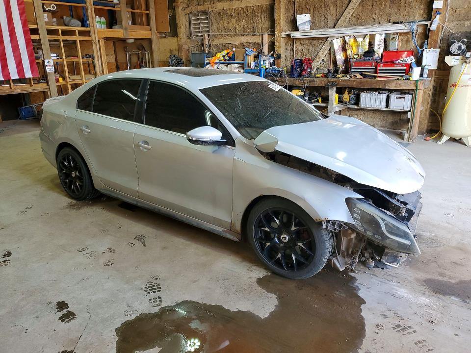 52412756 :رقم المزاد ، 3VW4A7AJ5CM122933 vin ، 2012 Volkswagen Jetta مزاد بيع