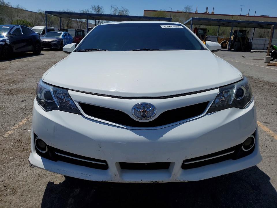 53941886 :رقم المزاد ، 4T1BK1FK5CU510662 vin ، 2012 Toyota Camry مزاد بيع