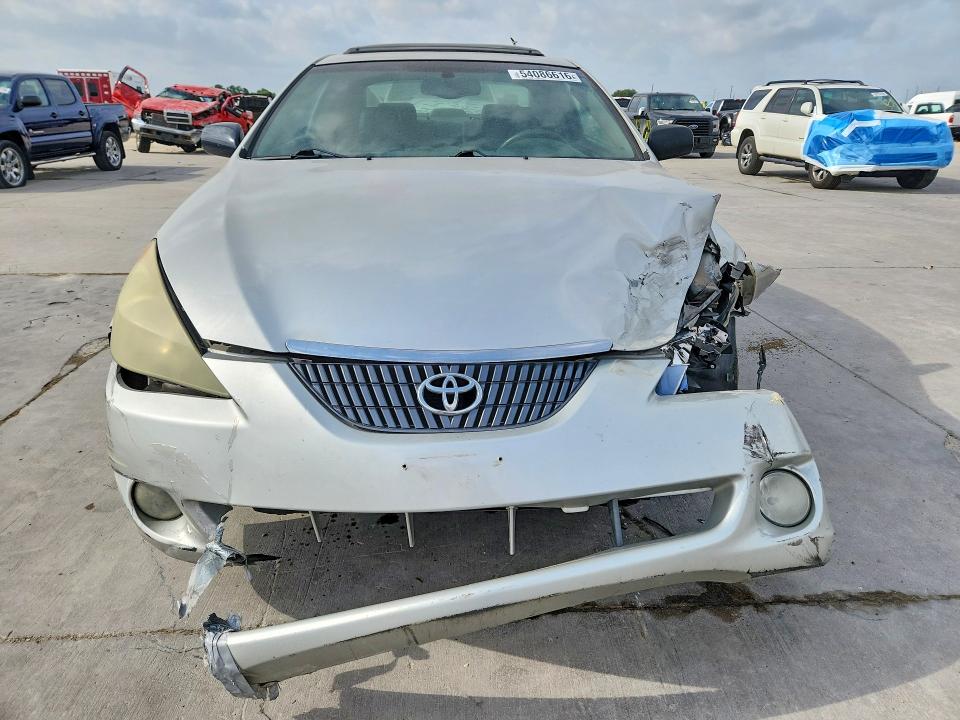 54086616 :رقم المزاد ، 4T1CA30P24U013514 vin ، 2004 Toyota Camry Solara مزاد بيع