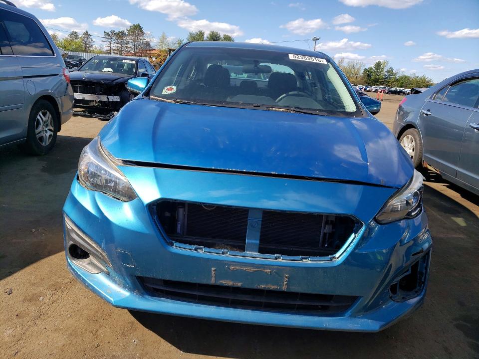 52353516 :رقم المزاد ، 4S3GKAB64J3619751 vin ، 2018 Subaru Impreza مزاد بيع