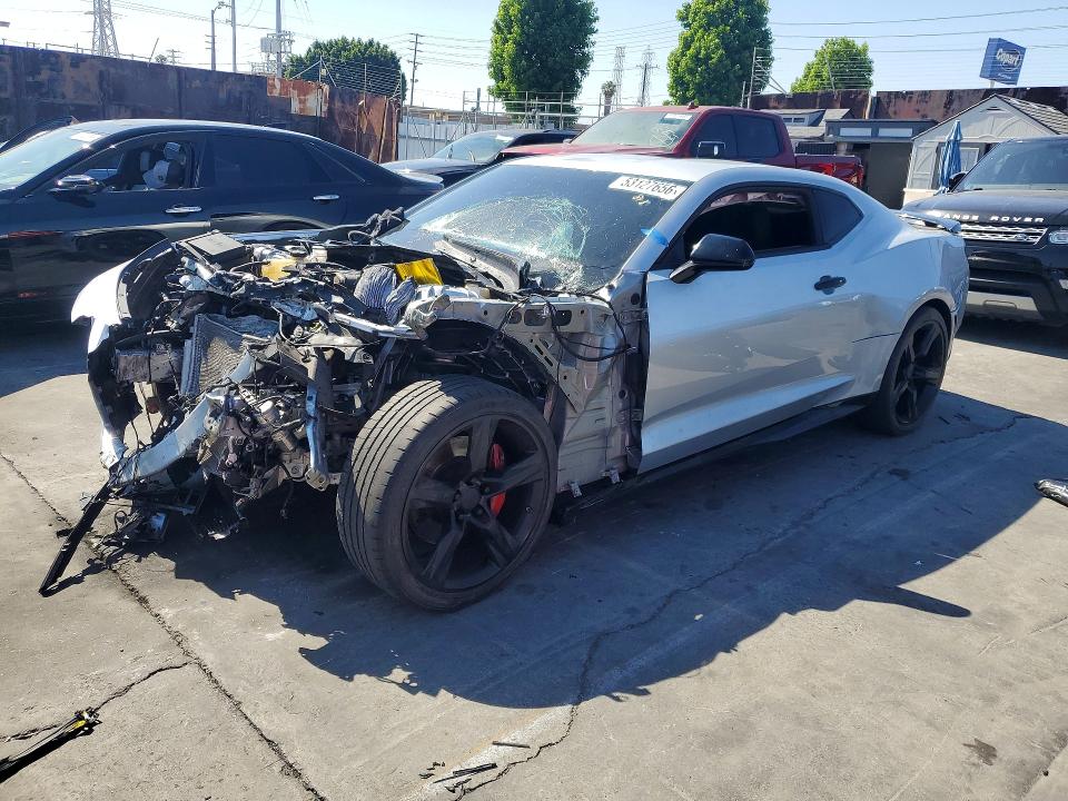 53127656 :رقم المزاد ، 1G1FF1R71J0166858 vin ، 2018 Chevrolet Camaro مزاد بيع