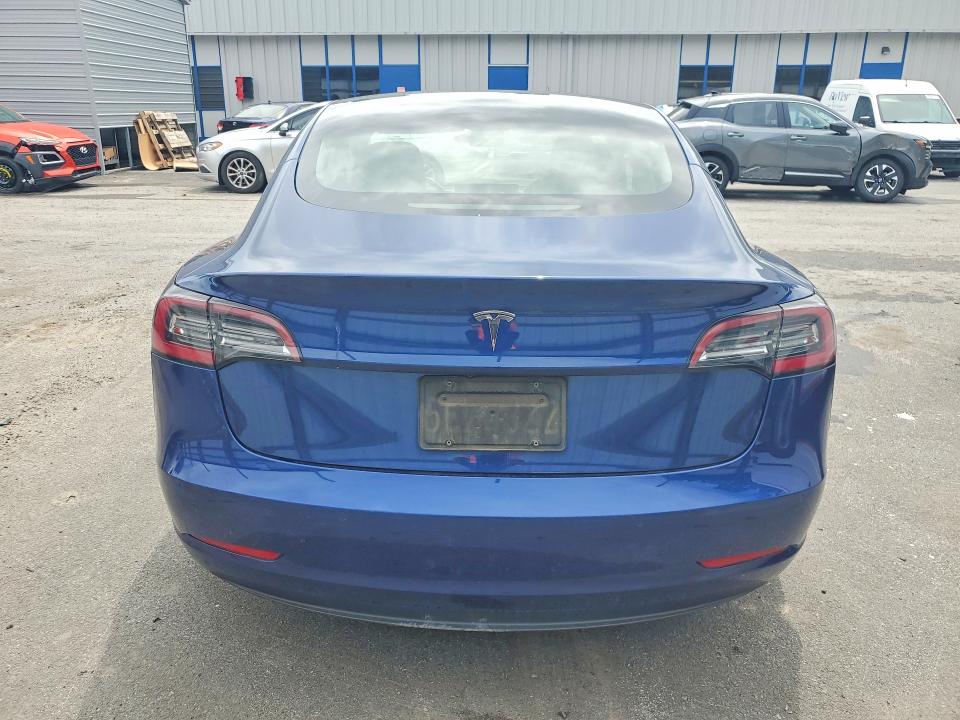 Продажа на аукционе авто 2022 Tesla Model 3, vin: 5YJ3E1EA5NF189632, номер лота: 54869456
