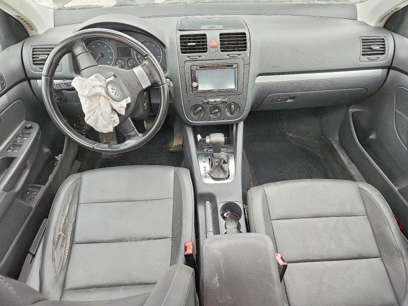 2009 Volkswagen Jetta მანქანა იყიდება აუქციონზე, vin: 3VWRZ71K09M130485, აუქციონის ნომერი: 52418166