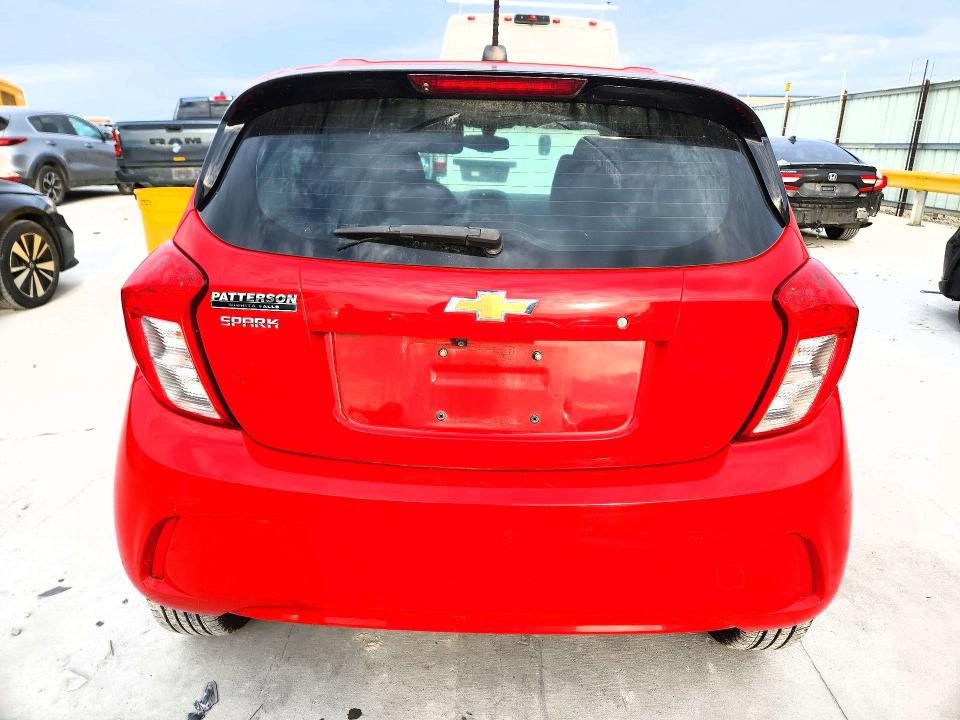 55431276 :رقم المزاد ، KL8CB6SA4JC454065 vin ، 2018 Chevrolet Spark مزاد بيع