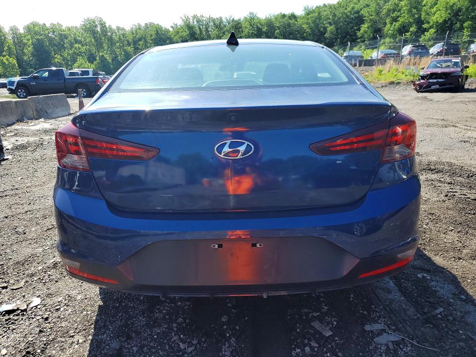 2020 Hyundai Elantra მანქანა იყიდება აუქციონზე, vin: 5NPD84LF0LH622414, აუქციონის ნომერი: 54424646