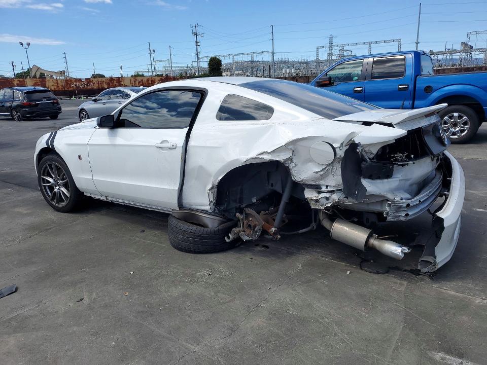 Продажа на аукционе авто 2014 Ford Mustang, vin: 1ZVBP8AM6E5245820, номер лота: 52618916