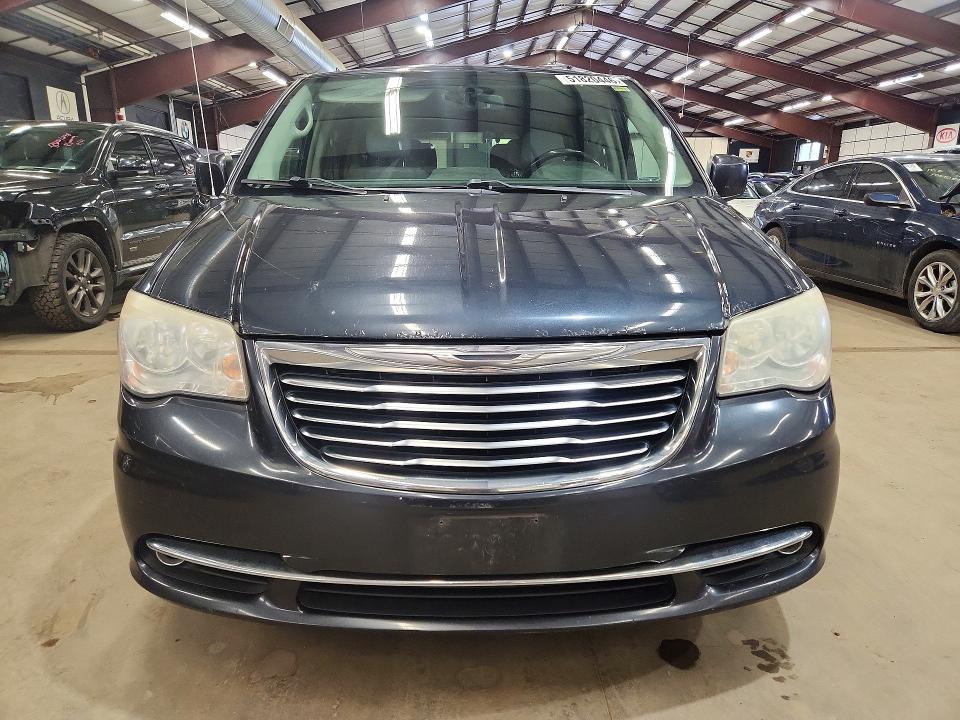 51820446 :رقم المزاد ، 2C4RC1BG4DR594876 vin ، 2013 Chrysler Town & Country مزاد بيع