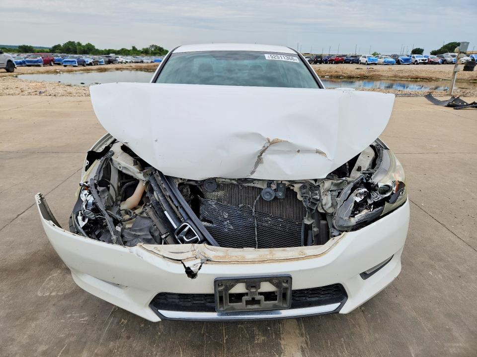 Auction sale of the 2015 Honda Accord, vin: 1HGCR2F59FA243781, lot number: 52511366
