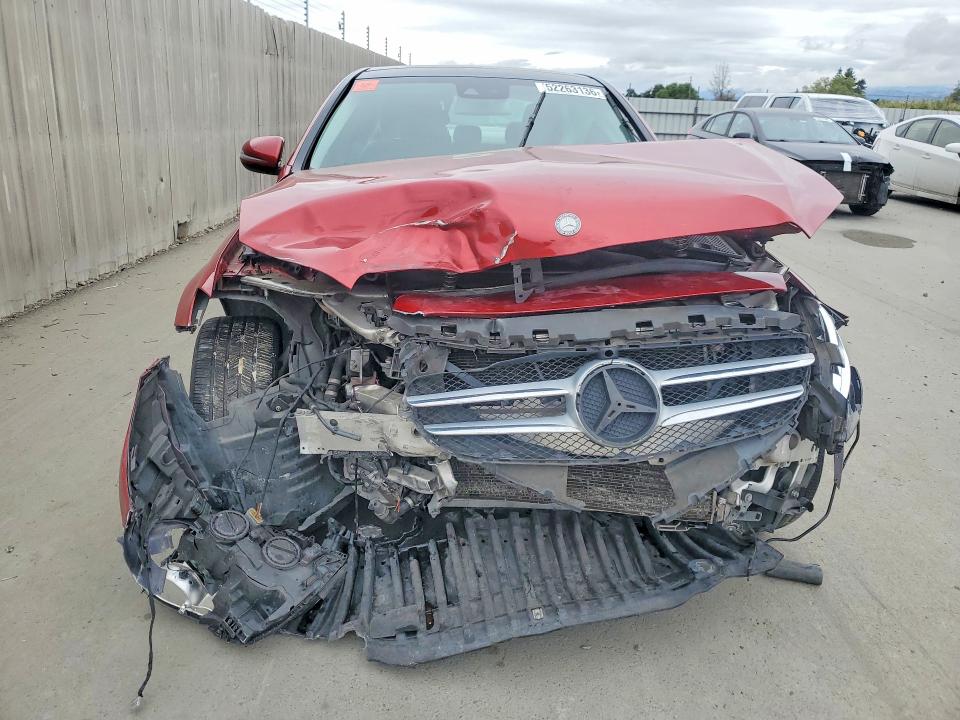 Продажа на аукционе авто 2016 Mercedes-benz C, vin: 55SWF4KB9GU141268, номер лота: 52263136