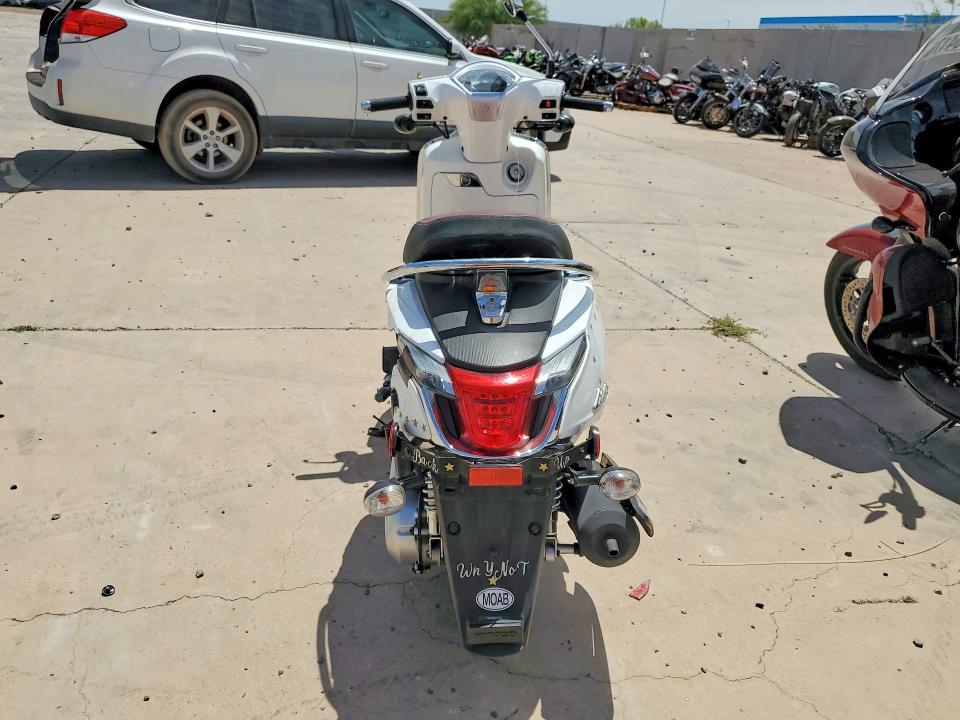 Продажа на аукционе авто 2018 Kymco Usa Inc Like, vin: LC2DBJ14XJC100879, номер лота: 54903046
