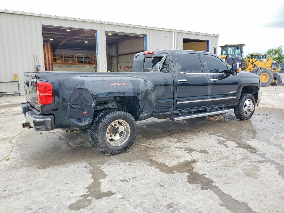 Продаж на аукціоні авто 2018 Chevrolet Silverado, vin: 1GC4K0CYXJF108895, номер лоту: 64424056