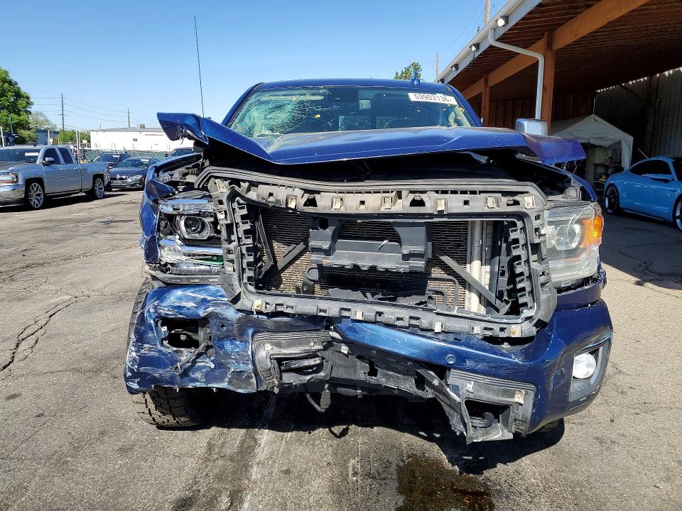 53903136 :رقم المزاد ، 1GT12UE85GF281885 vin ، 2016 Gmc Sierra مزاد بيع