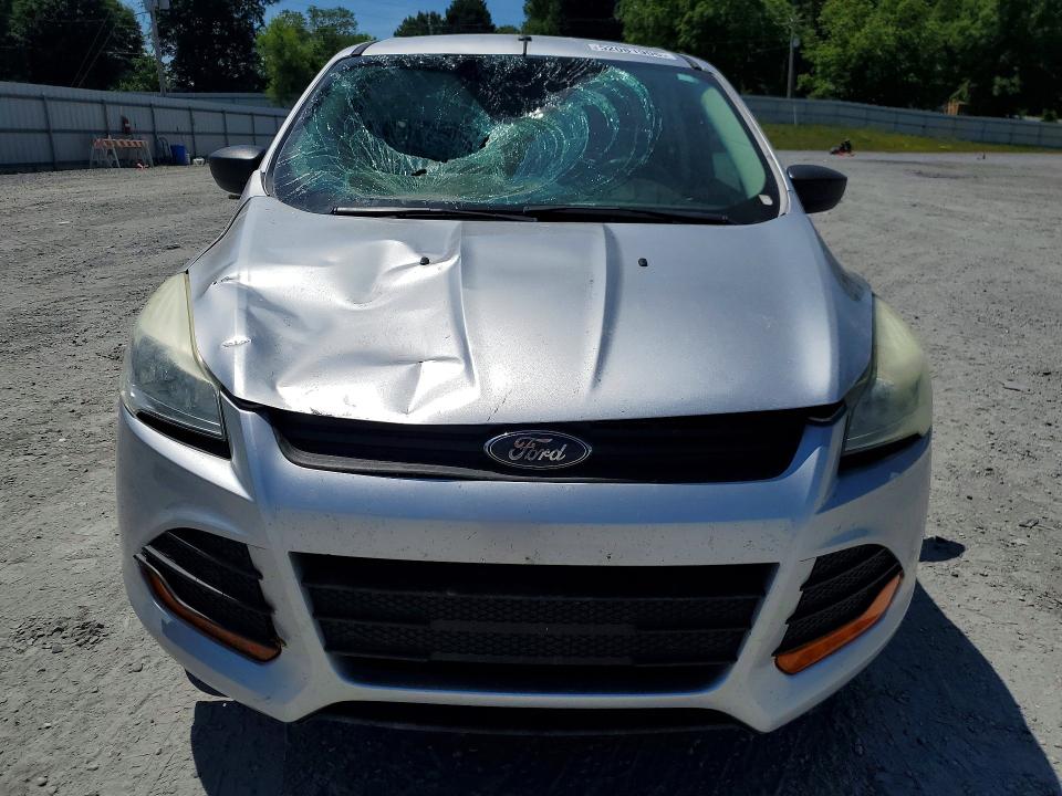 2016 Ford Escape მანქანა იყიდება აუქციონზე, vin: 1FMCU0F7XGUB11126, აუქციონის ნომერი: 52081906