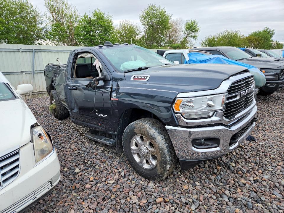 52615706 :رقم المزاد ، 3C63R3BL0LG295541 vin ، 2020 Ram 3500 مزاد بيع