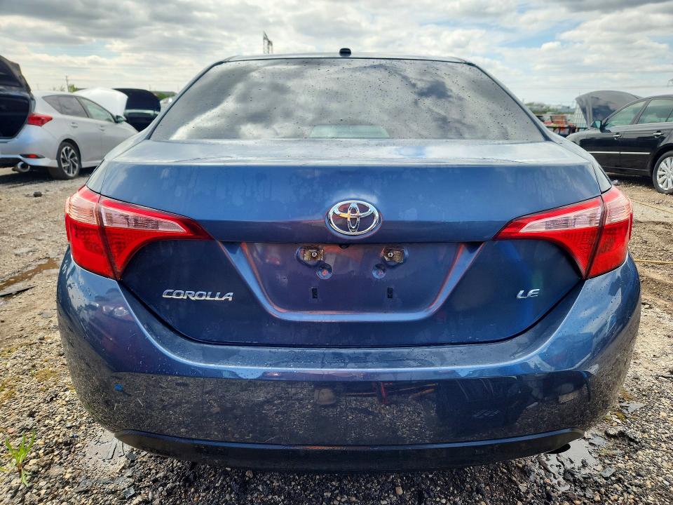 Продажа на аукционе авто 2018 Toyota Corolla, vin: 5YFBURHEXJP845219, номер лота: 50528496