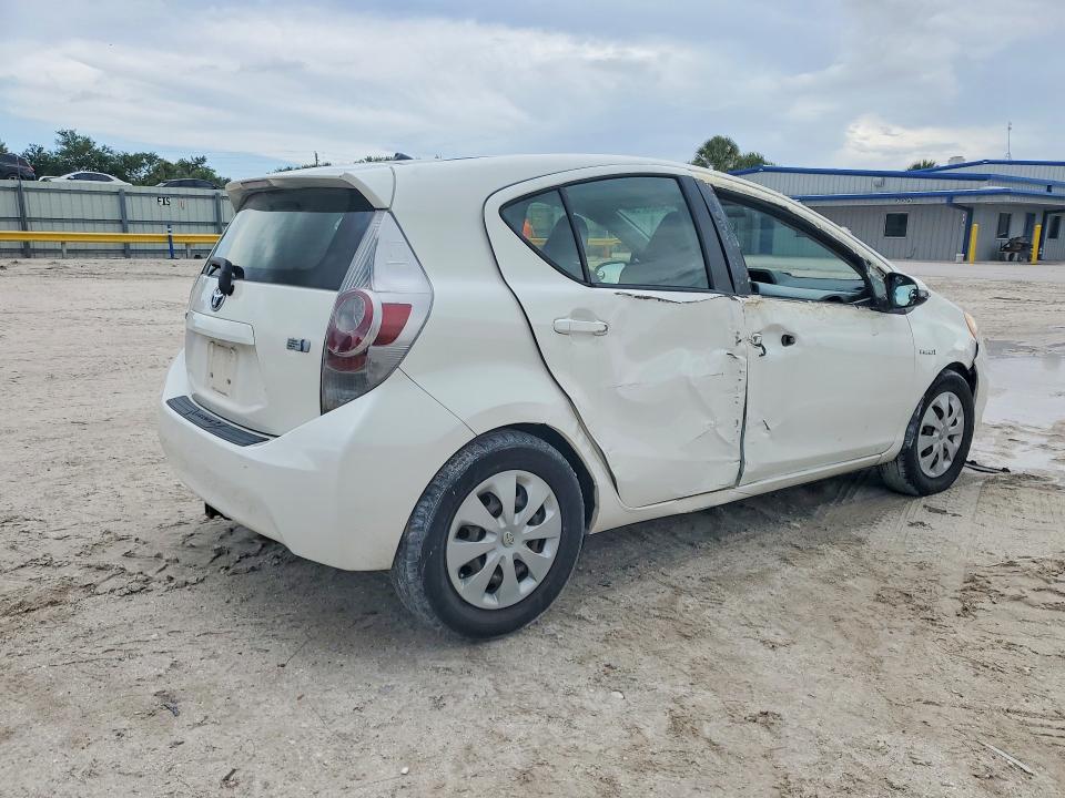 54669656 :رقم المزاد ، JTDKDTB38C1513016 vin ، 2012 Toyota Prius C مزاد بيع
