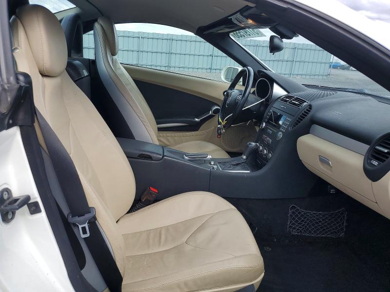 51797556 :رقم المزاد ، WDBWK54FX6F102006 vin ، 2006 Mercedes-benz Slk مزاد بيع