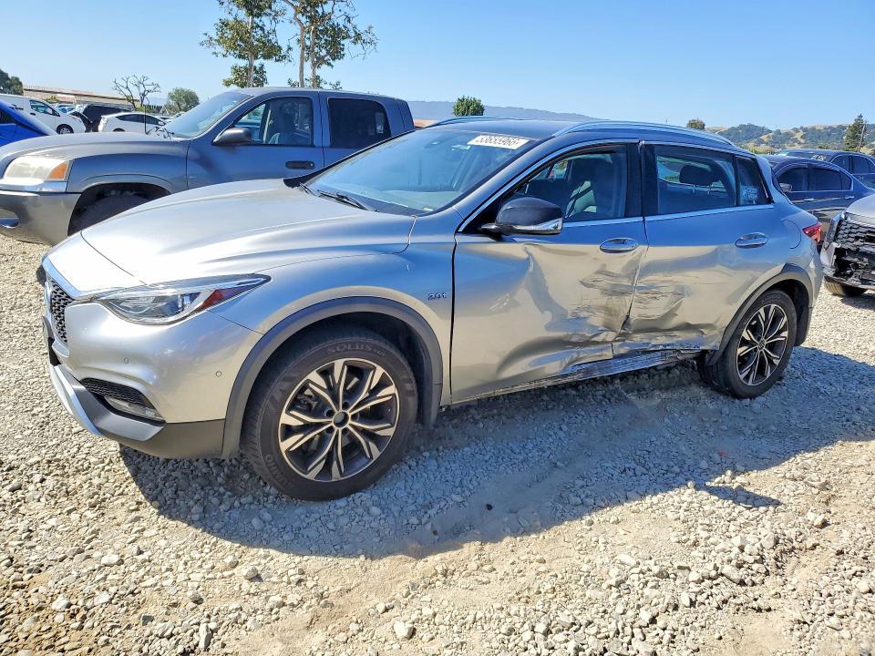 53655966 :رقم المزاد ، SJKCH5CR4JA052799 vin ، 2018 Infiniti Qx30 مزاد بيع