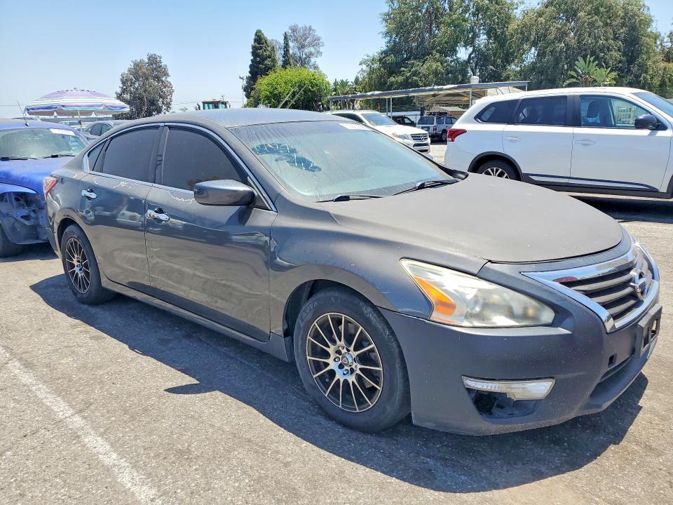Продажа на аукционе авто 2013 Nissan Altima, vin: 1N4AL3AP1DN418719, номер лота: 53823666