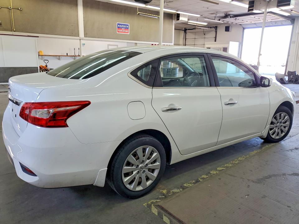 2016 Nissan Sentra მანქანა იყიდება აუქციონზე, vin: 3N1AB7AP1GY236680, აუქციონის ნომერი: 52234826