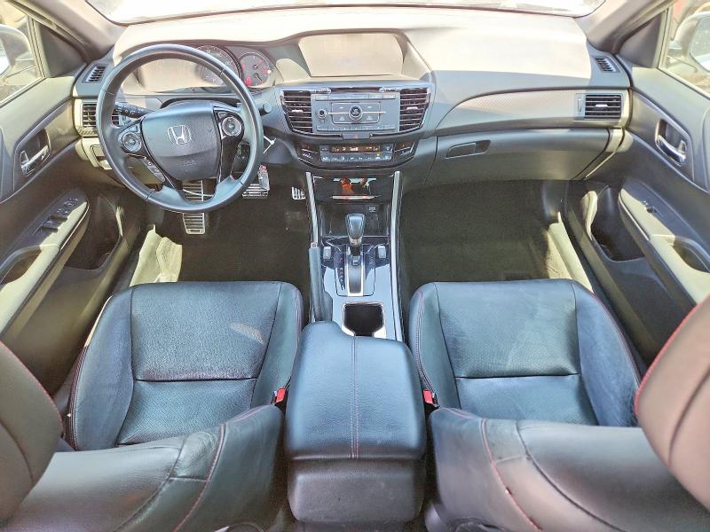 52561416 :رقم المزاد ، 1HGCR2F17HA150726 vin ، 2017 Honda Accord مزاد بيع