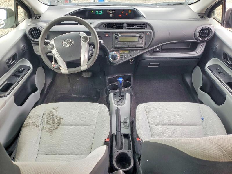 52241036 :رقم المزاد ، JTDKDTB36D1544377 vin ، 2013 Toyota Prius C مزاد بيع