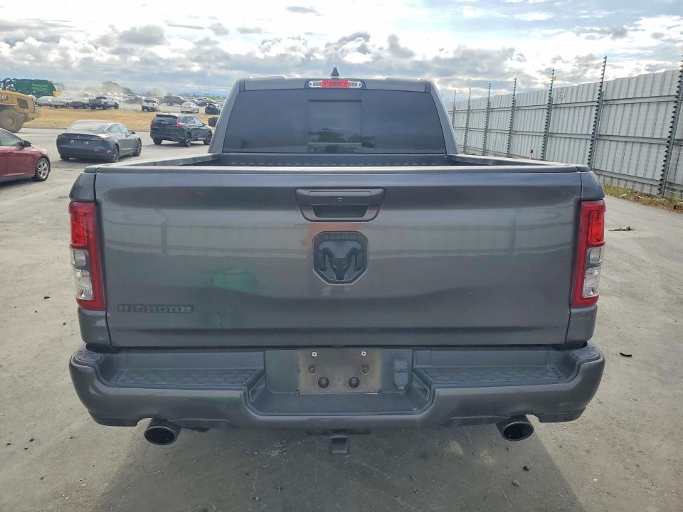 Продажа на аукционе авто 2022 Ram 1500, vin: 1C6RREBT0NN329476, номер лота: 50342286