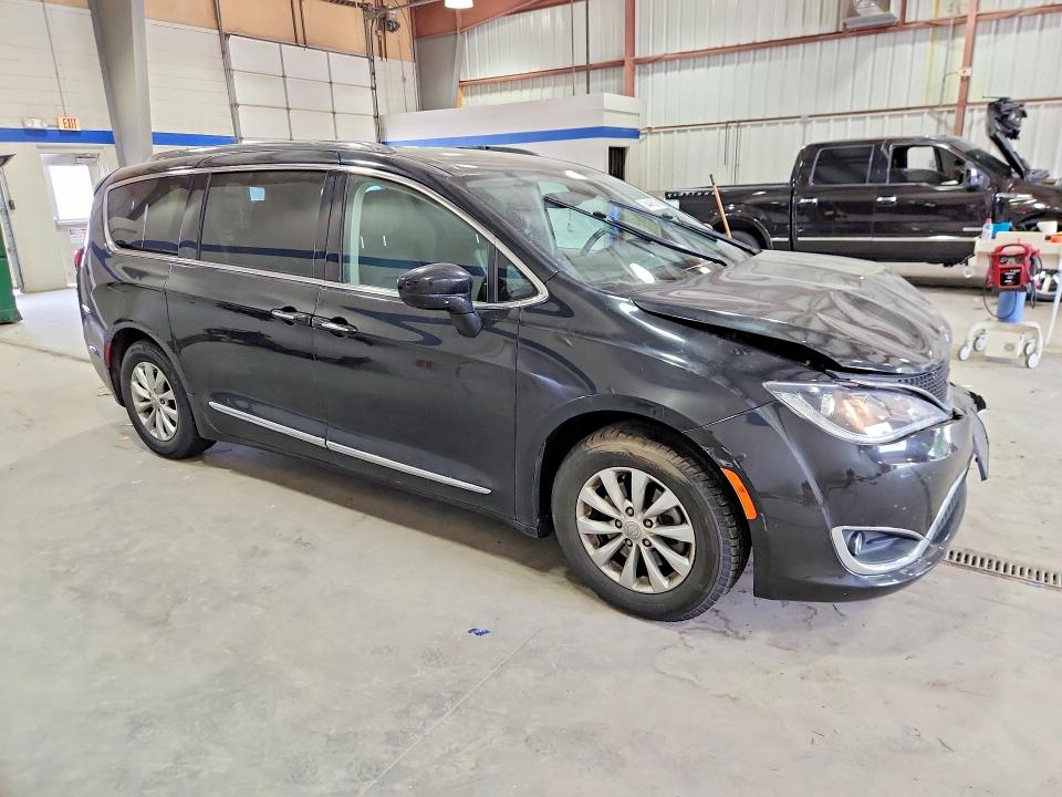 2018 Chrysler Pacifica მანქანა იყიდება აუქციონზე, vin: 2C4RC1BG7JR280361, აუქციონის ნომერი: 54445926