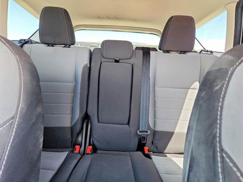 Продажа на аукционе авто 2016 Ford Escape, vin: 1FMCU9G99GUC46263, номер лота: 49783586