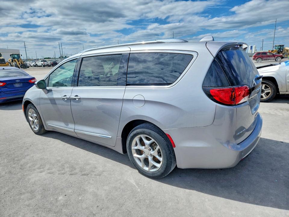 52843646 :رقم المزاد ، 2C4RC1GG9JR233115 vin ، 2018 Chrysler Pacifica مزاد بيع