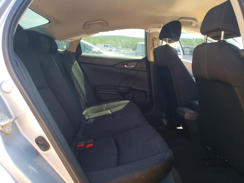 53725896 :رقم المزاد ، 2HGFC2F58JH592777 vin ، 2018 Honda Civic مزاد بيع