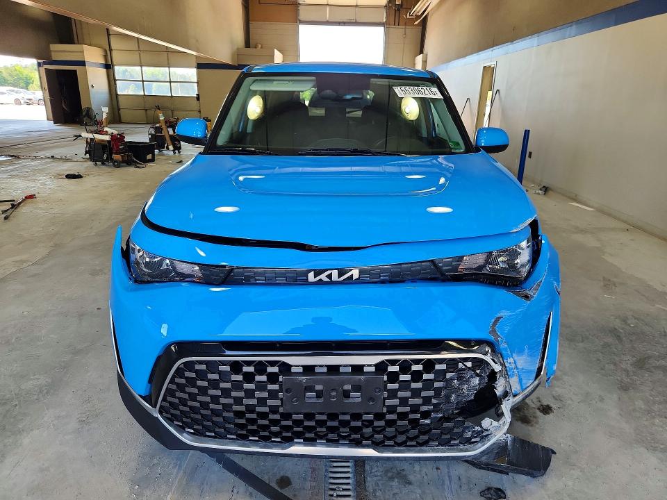 55306216 :رقم المزاد ، KNDJ33AU2R7221263 vin ، 2024 Kia Soul مزاد بيع