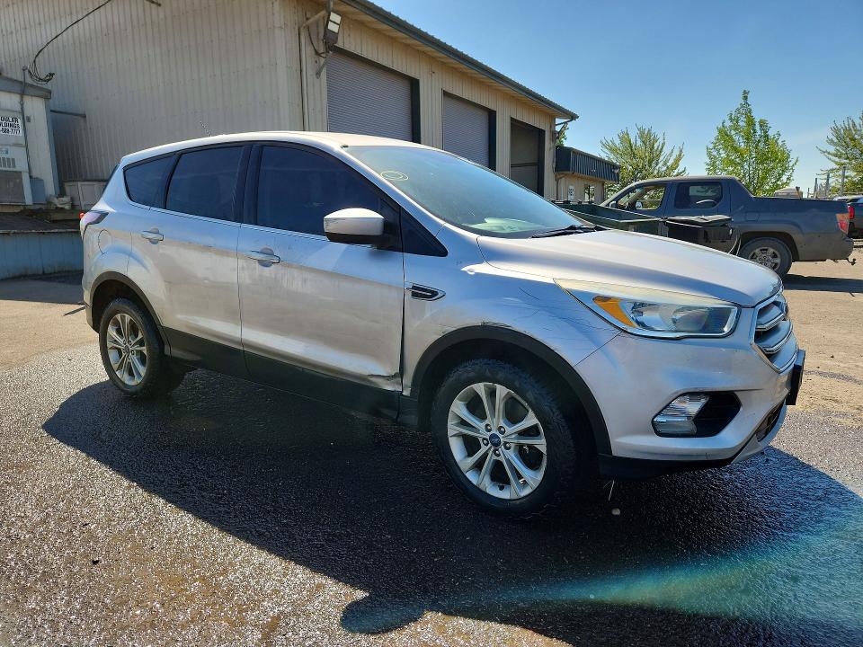 Aukcja sprzedaży 2017 Ford Escape, vin: 1FMCU9GD2HUC38821, numer aukcji: 51783346