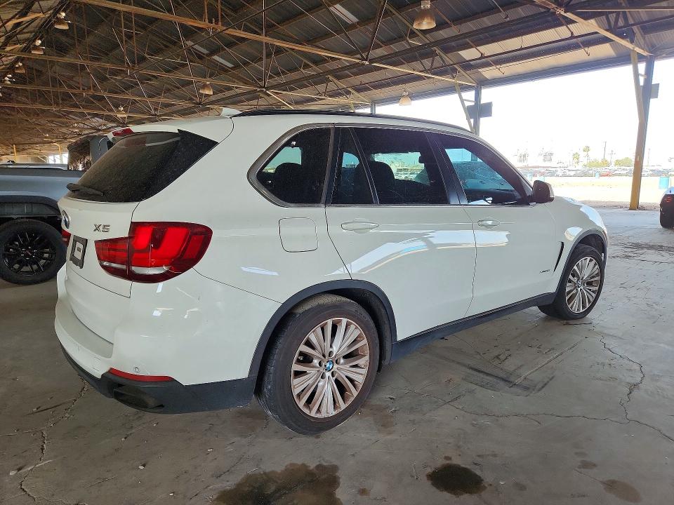Продажа на аукционе авто 2015 Bmw X5, vin: 5UXKR6C52F0J76273, номер лота: 53930706