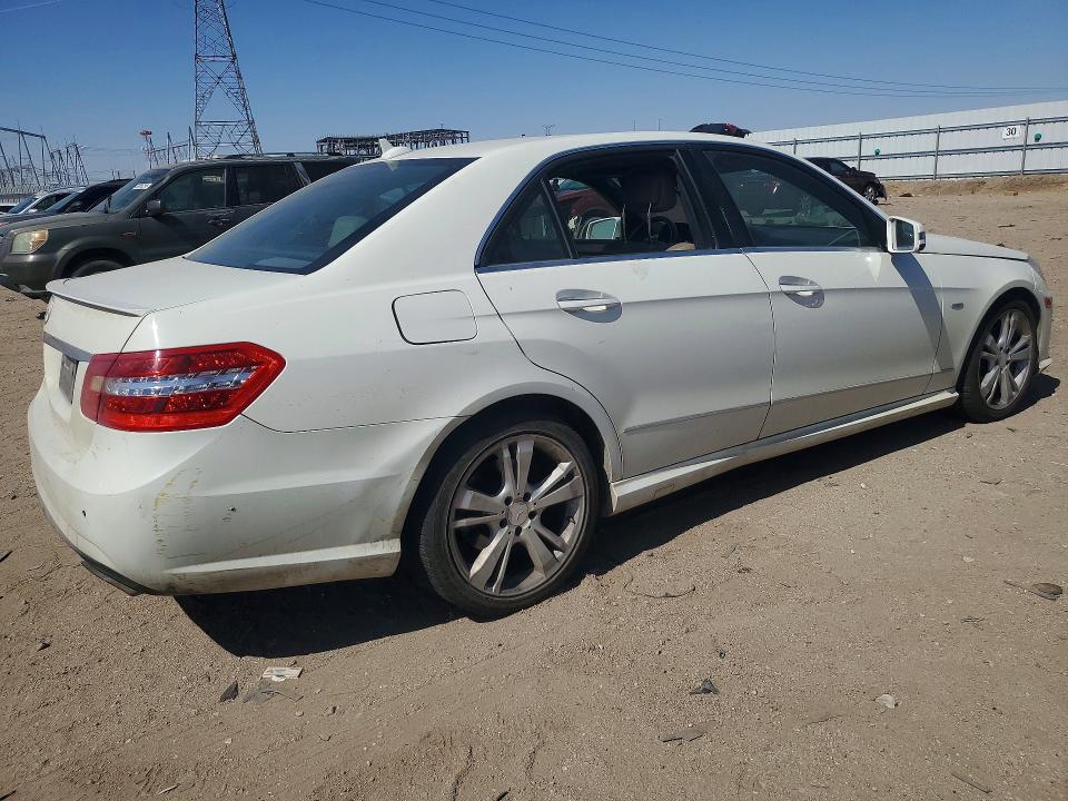 Продажа на аукционе авто 2012 Mercedes-benz E, vin: WDDHF5KB2CA564203, номер лота: 53571986