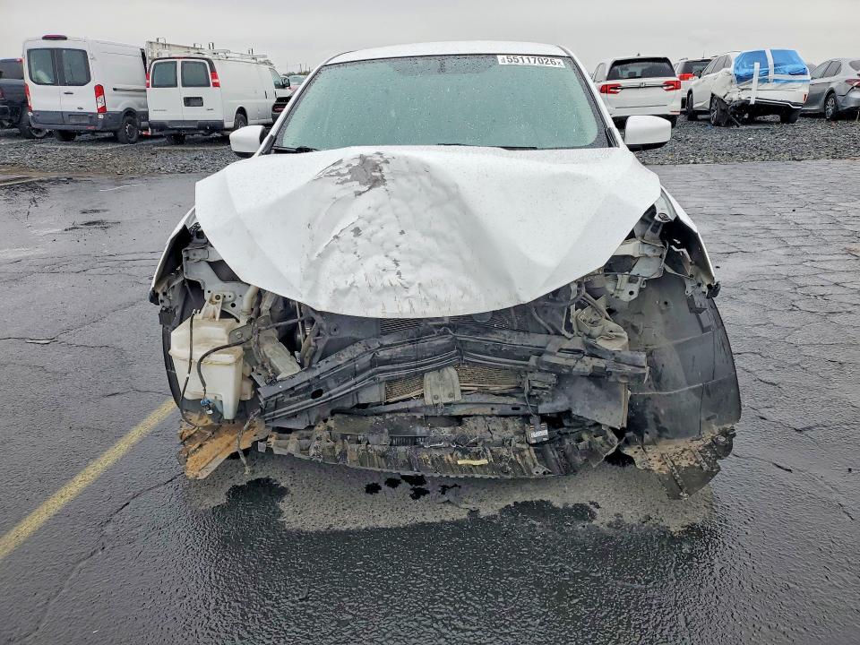 55117026 :رقم المزاد ، 3N1AB7AP4JY228936 vin ، 2018 Nissan Sentra مزاد بيع