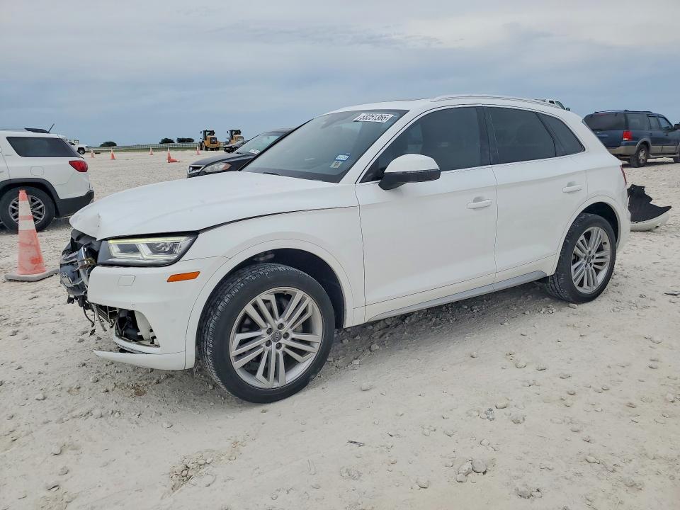 53251366 :رقم المزاد ، WA1BNAFY7J2126580 vin ، 2018 Audi Q5 مزاد بيع