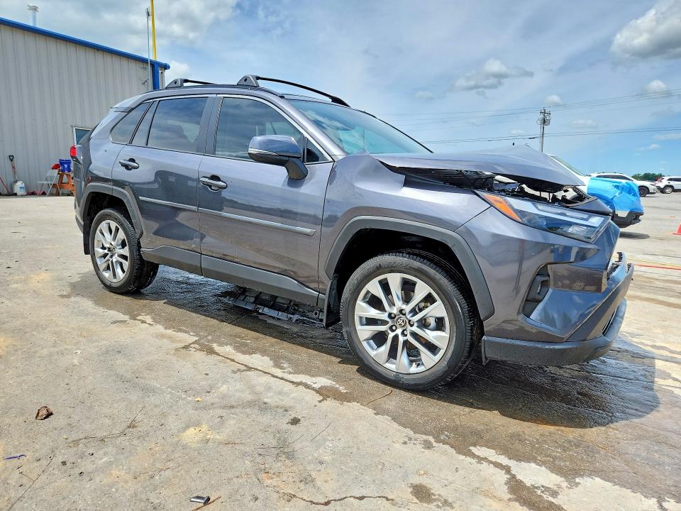 Продаж на аукціоні авто 2024 Toyota Rav4, vin: 2T3C1RFV5RC284737, номер лоту: 53021006