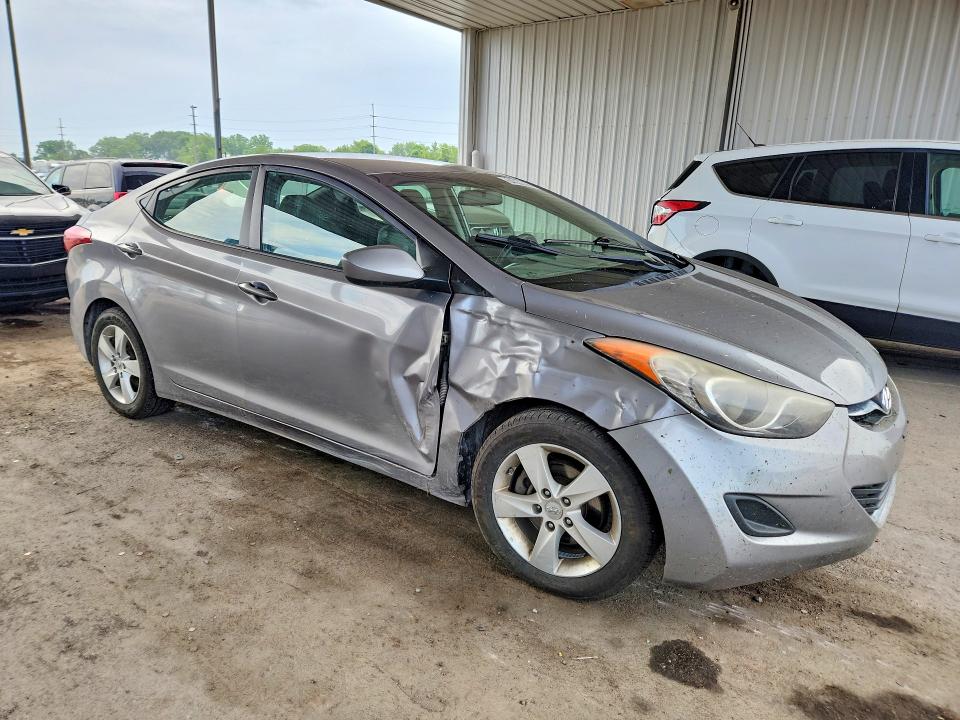 54832306 :رقم المزاد ، KMHDH4AE0BU117127 vin ، 2011 Hyundai Elantra مزاد بيع