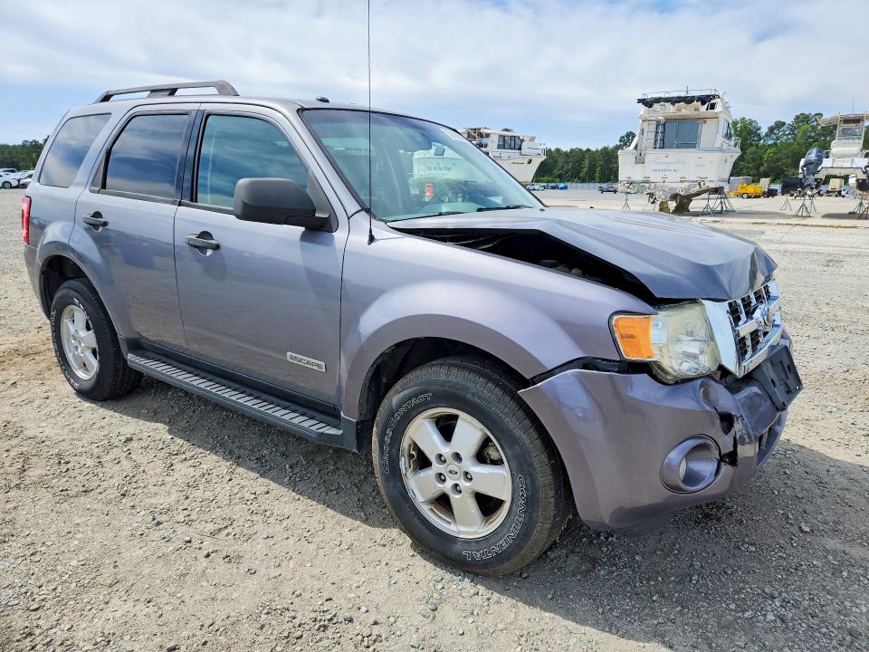 2008 Ford Escape მანქანა იყიდება აუქციონზე, vin: 1FMCU93148KC13636, აუქციონის ნომერი: 53189876