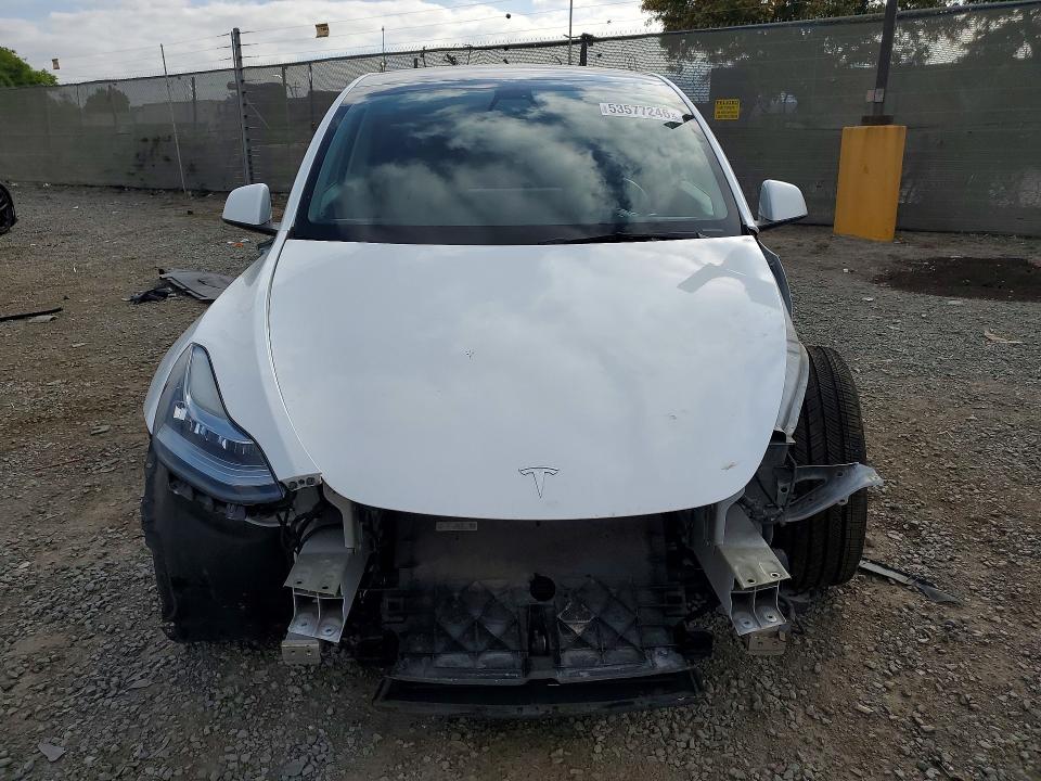 Продажа на аукционе авто 2022 Tesla Model Y, vin: 7SAYGDEE9NF370174, номер лота: 53577246