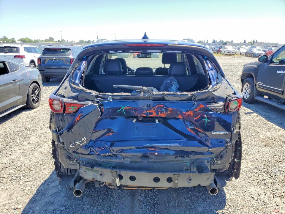 2020 Mazda Cx-5 მანქანა იყიდება აუქციონზე, vin: JM3KFBDM8L0828521, აუქციონის ნომერი: 52781546