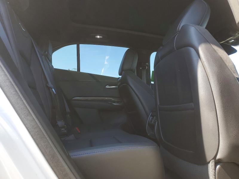 54646606 :رقم المزاد ، 1GYFZFR45RF177043 vin ، 2024 Cadillac Xt4 مزاد بيع