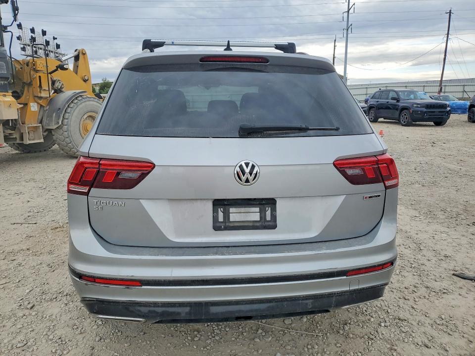 Продажа на аукционе авто 2020 Volkswagen Tiguan, vin: 3VV2B7AX4LM135282, номер лота: 53726146