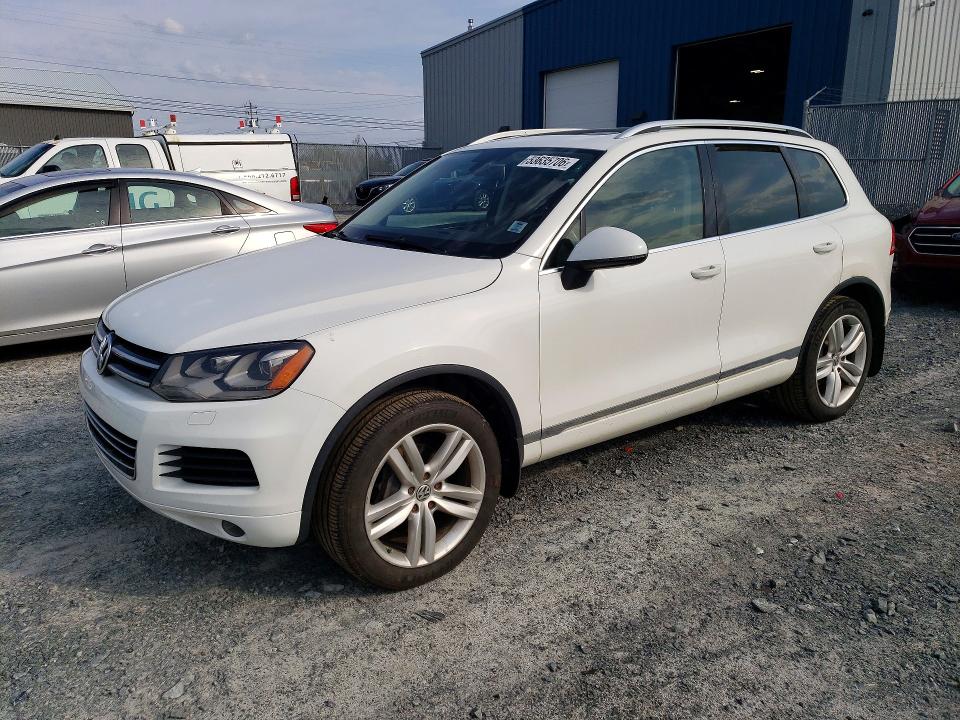 53635706 :رقم المزاد ، WVGDP9BP3DD012827 vin ، 2013 Volkswagen Truck/van Touareg V6 Tdi 4dr Awd مزاد بيع