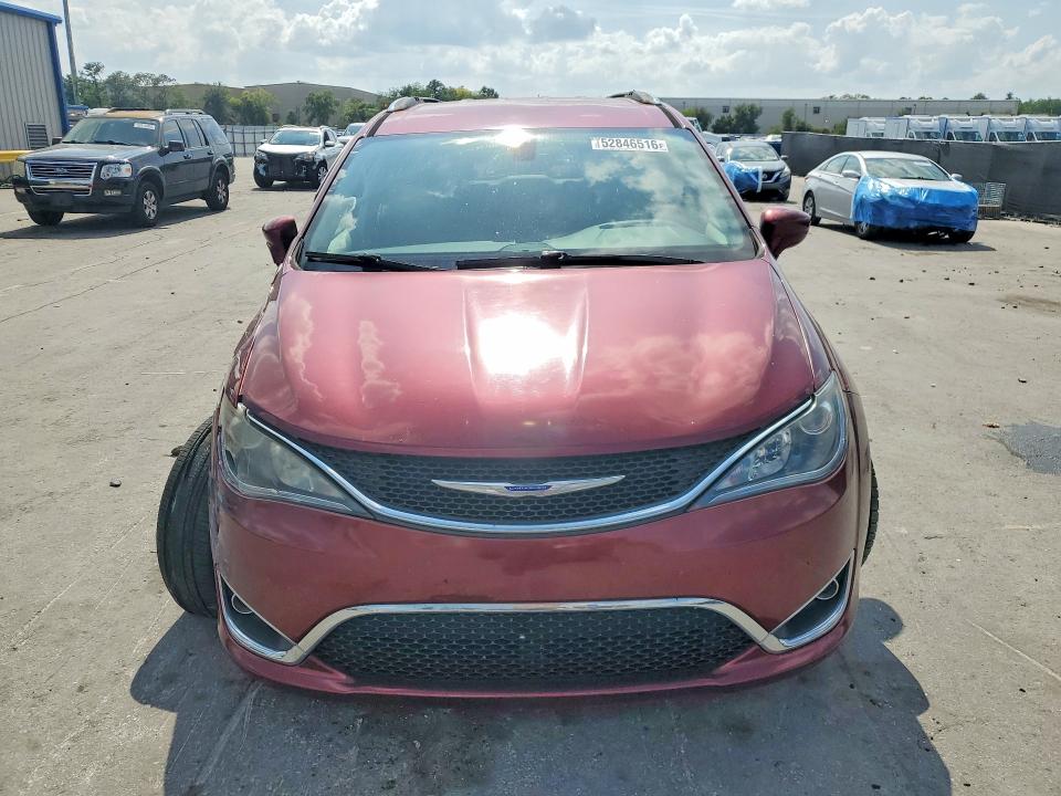 Продажа на аукционе авто 2019 Chrysler Pacifica, vin: 2C4RC1BG6KR554263, номер лота: 52846516